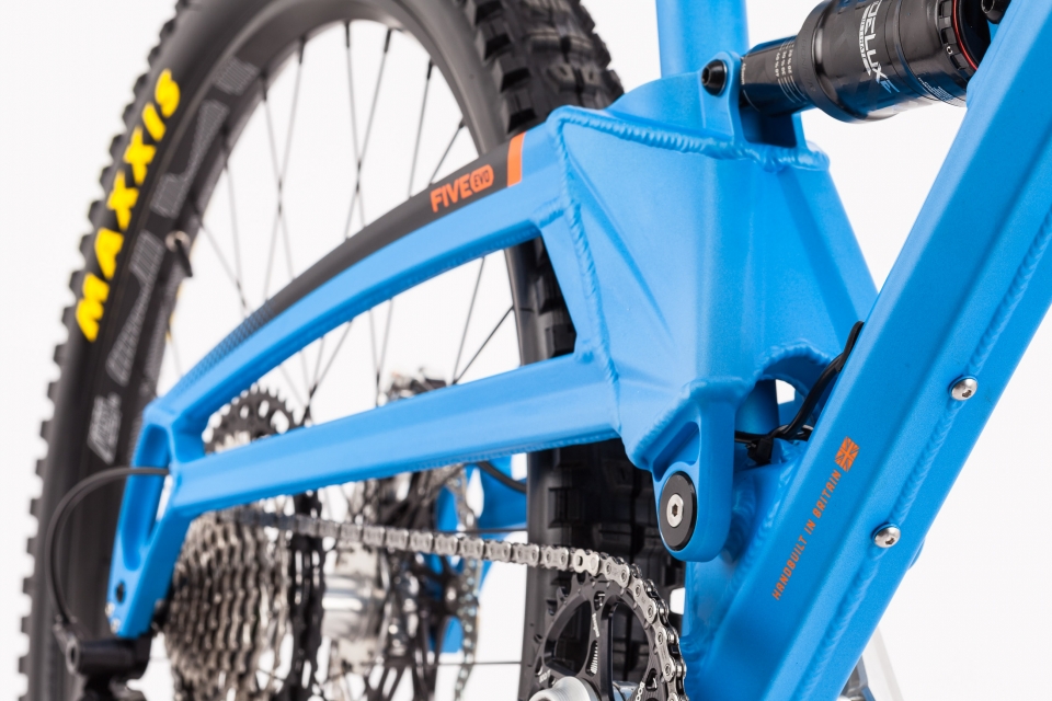 Travel’s for show, geometry’s for a pro